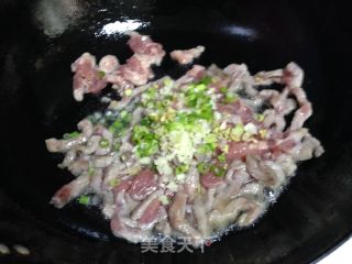 鱼香肉丝的做法步骤：13
