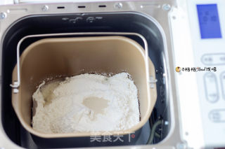 蔓越莓手撕包的做法步骤：1