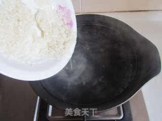 生滚红福鱼片养生粥的做法步骤：4