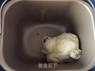 肉松包的做法步骤：1