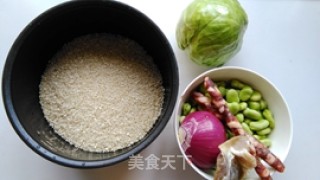 香肠豆瓣菜饭的做法步骤：1