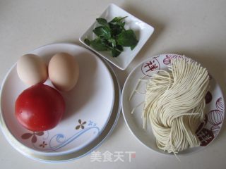 荆芥西红柿鸡蛋面的做法步骤：1