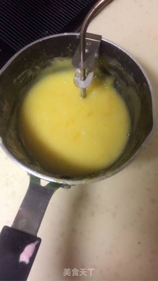 马卡龙夹馅～～柠檬口味的做法步骤：4