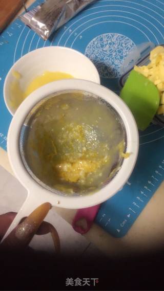 马卡龙夹馅～～柠檬口味的做法步骤：5
