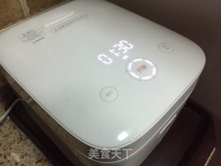 银耳百合枸杞汤的做法步骤：7
