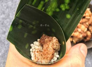 鲜肉粽子的做法步骤：5
