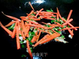 韭菜花煮豆腐的做法步骤：3