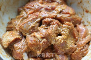 孜然牙签羊肉的做法步骤：3