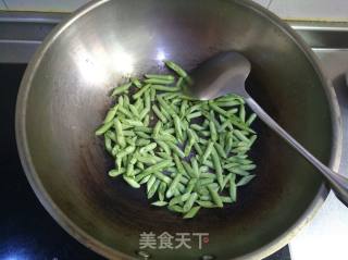 祖传～～炒豆角的做法步骤：2