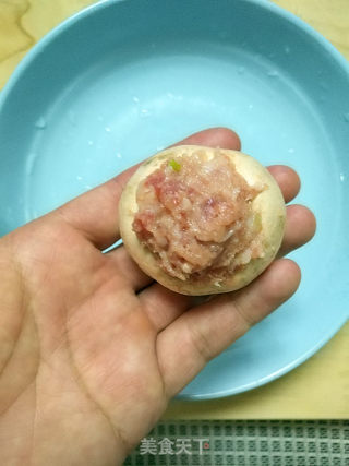 鲜肉釀蘑菇的做法步骤：5