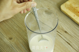 草莓奶昔沙冰思慕雪的做法步骤：9