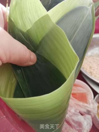 栗子蛋黄肉粽的做法步骤：4