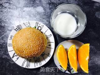 早餐新发现，15分钟搞定，蛋满分汉堡包的做法步骤：12