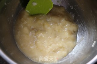香蕉玛芬蛋糕（空气炸锅版）的做法步骤：1