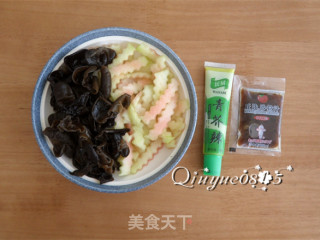 西瓜皮拌木耳的做法步骤：8