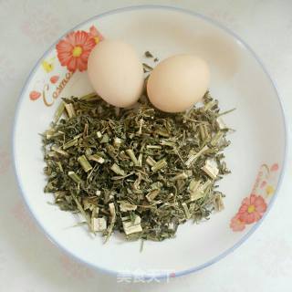 益母蒸蛋的做法步骤：1