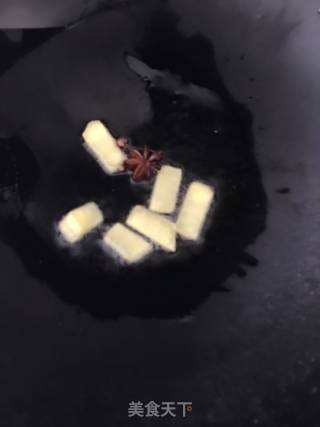 糖醋排骨的做法步骤：2