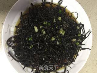 葱香核桃花的做法步骤：6