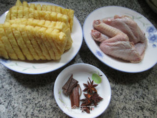 兰花豆腐干烧中翅的做法步骤：1