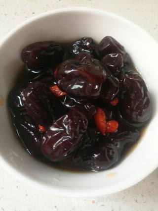 醉红枣的做法步骤：4
