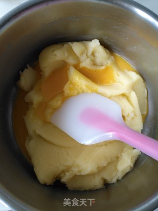 咸焦糖冰淇淋泡芙的做法步骤：12