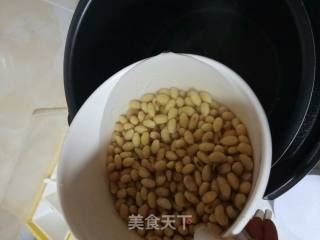 无破壁机版【丝滑豆浆】的做法步骤：4