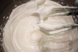 FLUFF炫彩蛋白糖的做法步骤：2