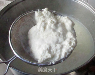 乳酪吐司卷的做法步骤：1