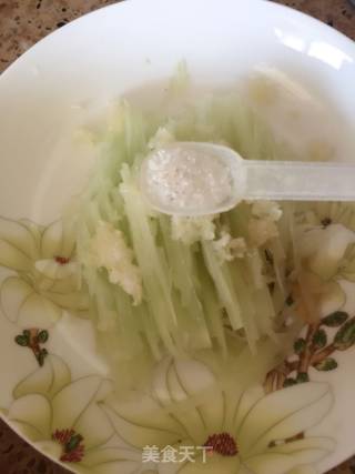 今天减肥晚餐全靠它了--爽口莴苣丝，5分钟速成！的做法步骤：4