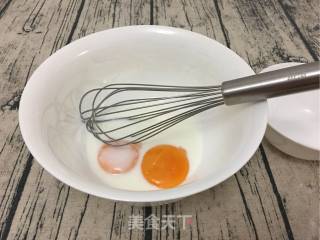 舒芙蕾松饼佐榴莲牛奶白酱的做法步骤：3