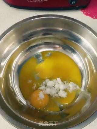 纸杯戚风蛋糕的做法步骤：2