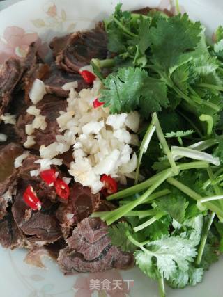 凉拌牛肉的做法步骤：5