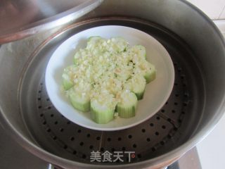 蒜蓉蒸丝瓜的做法步骤：4