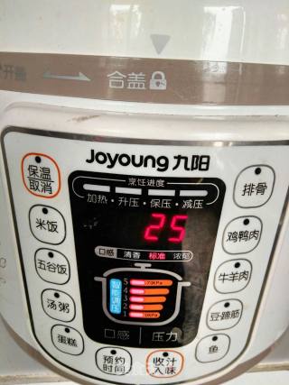 卤牛肉的做法步骤：6