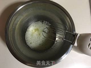 黑芝麻酱戚风蛋糕的做法步骤：4