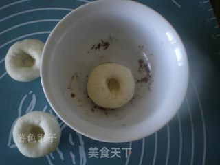 造色情怀 蘑菇豆沙包的做法步骤：10
