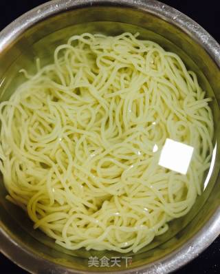 豆角海鲜卤面的做法步骤：16