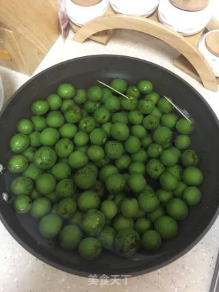 青梅酒的做法步骤：1