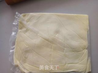 酥皮蛋挞（自制蛋挞皮）的做法步骤：4