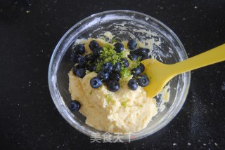 蓝莓宝顶麦芬的做法步骤：11