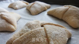 金三角软欧的做法步骤：7