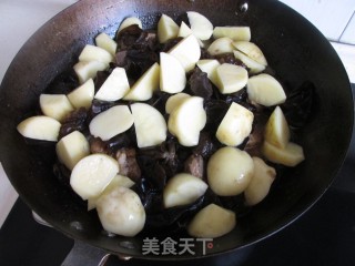 木耳排骨的做法步骤：11