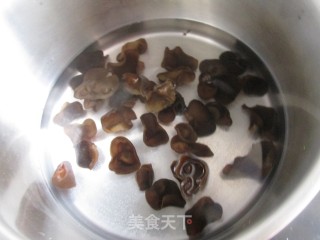凉拌双耳的做法步骤：4