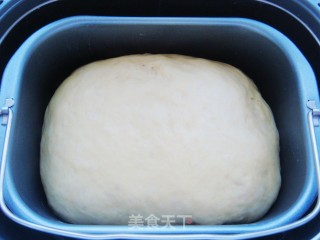 芒果软欧包的做法步骤：7