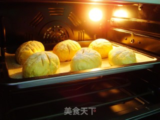 芒果软欧包的做法步骤：18
