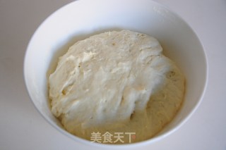 香酥芝麻饼的做法步骤：3