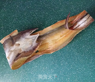 酱香煎鳗鱼的做法步骤：2