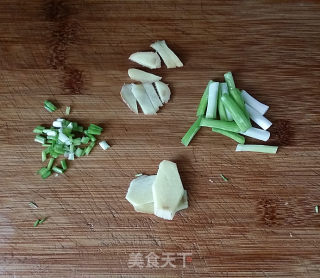 酱香煎鳗鱼的做法步骤：4