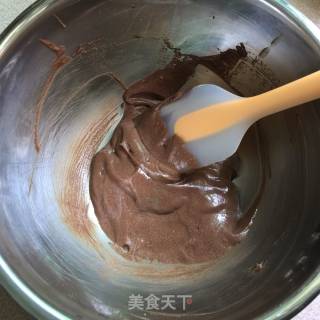 扭纹菠菜蛋糕卷的做法步骤：2