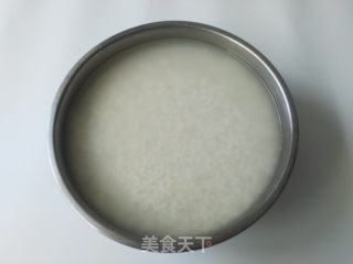 红豆花生红枣粽的做法步骤：1